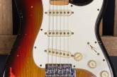 Fender 1975 Stratocaster-1a.jpg